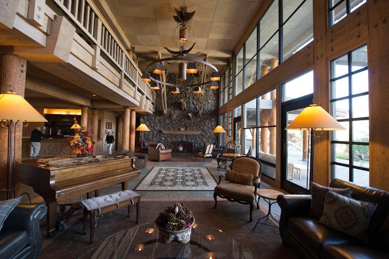 Sun Mountain Lodge image