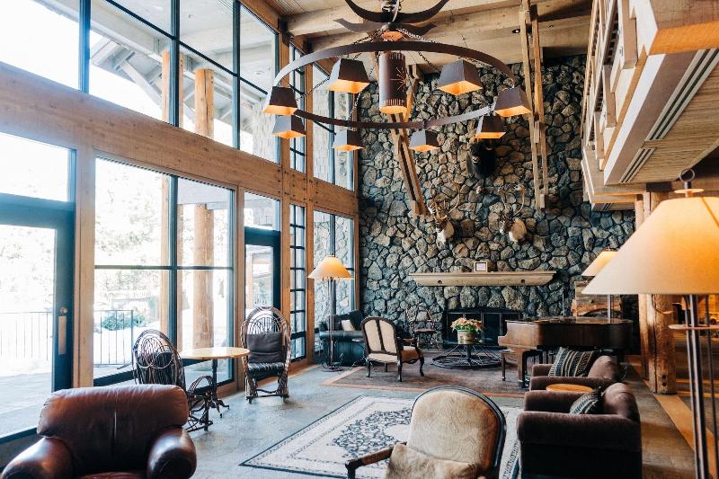 Sun Mountain Lodge image