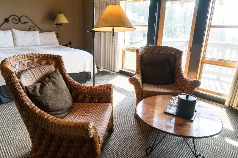 Sun Mountain Lodge image