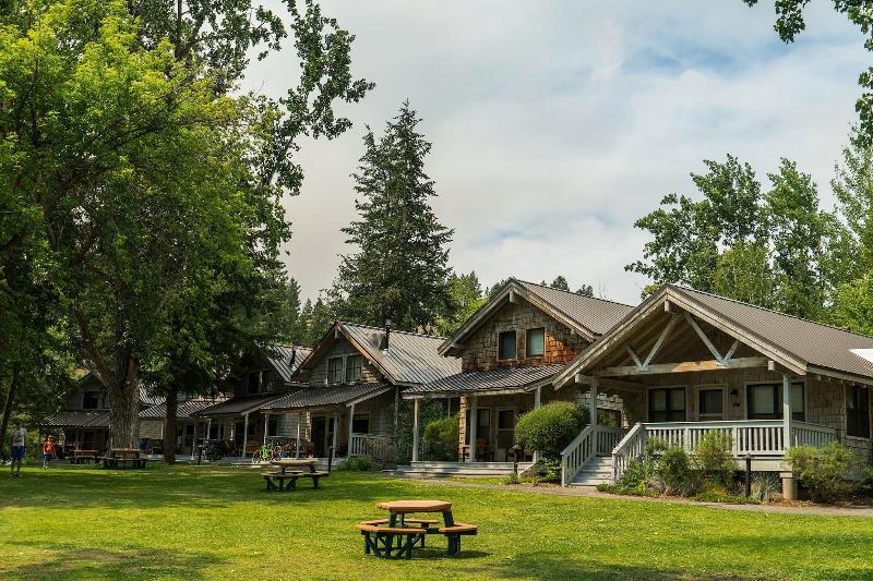 Sun Mountain Lodge image