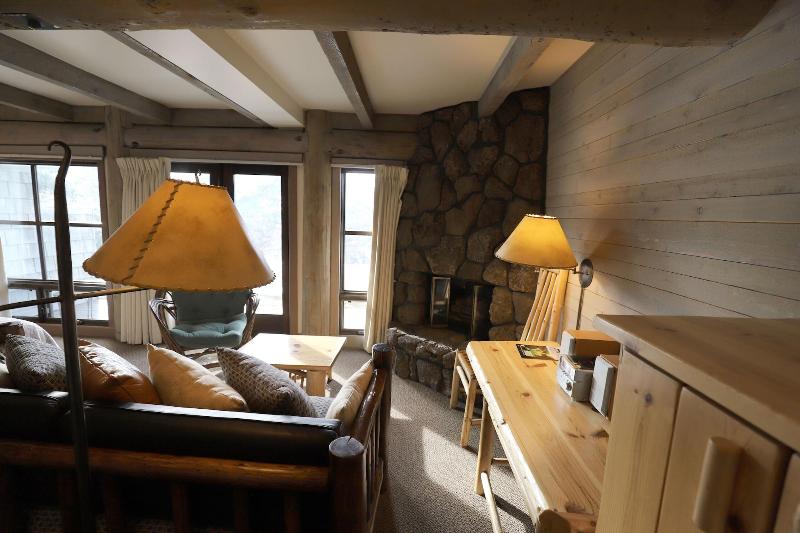 Sun Mountain Lodge image