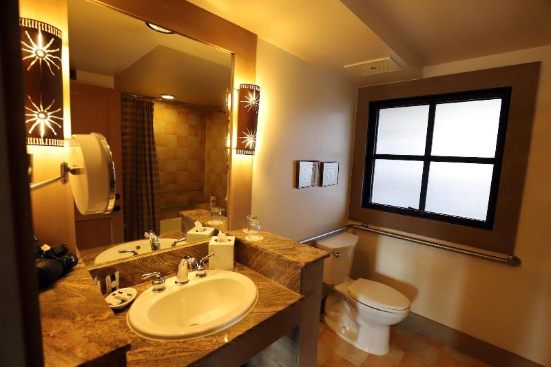 Sun Mountain Lodge image
