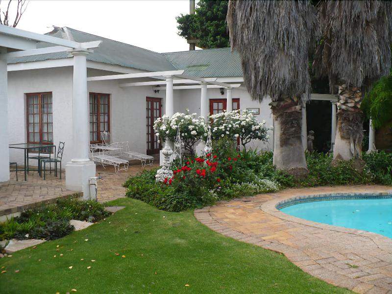 A Tapestry Garden Guest House image