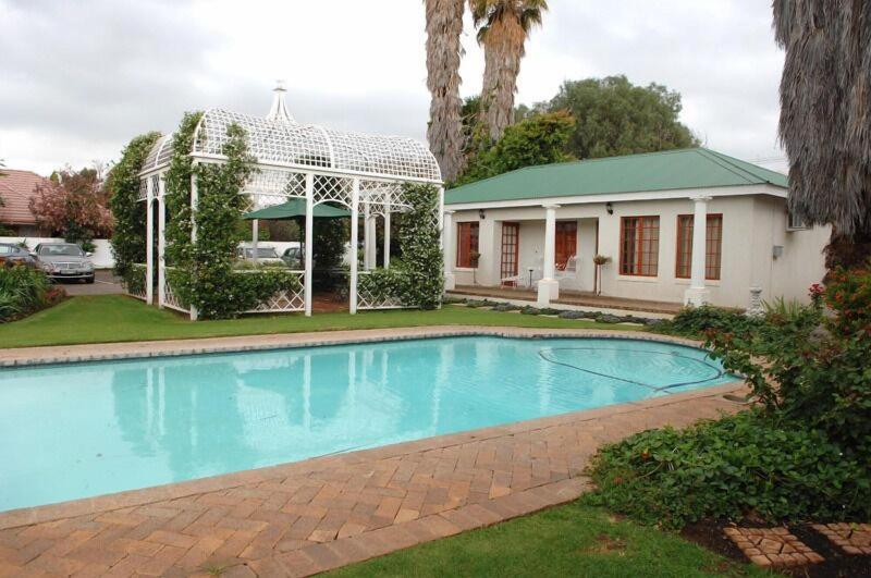 A Tapestry Garden Guest House image