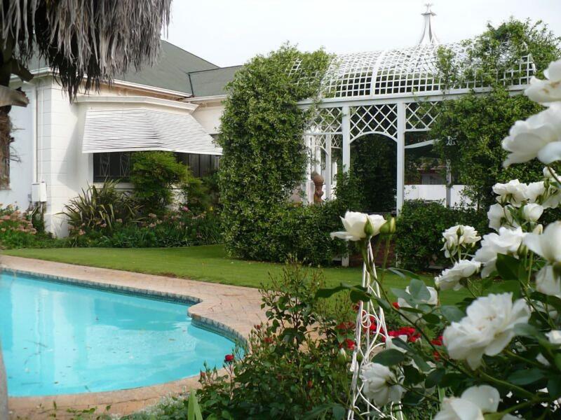 A Tapestry Garden Guest House image