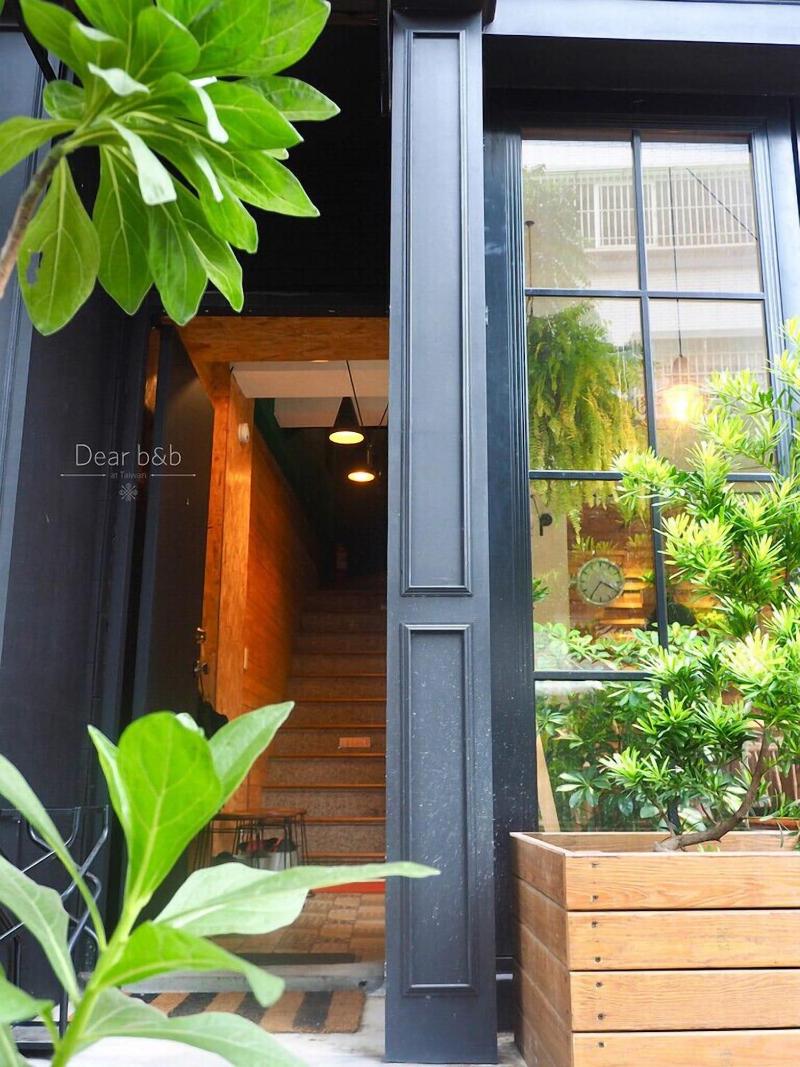 Rewood Guesthouse 5