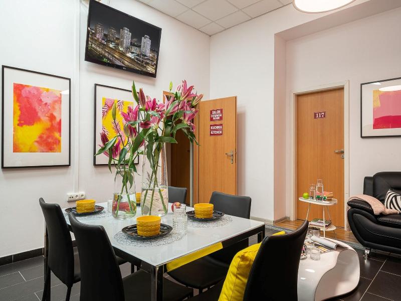 Absynt Hostel image