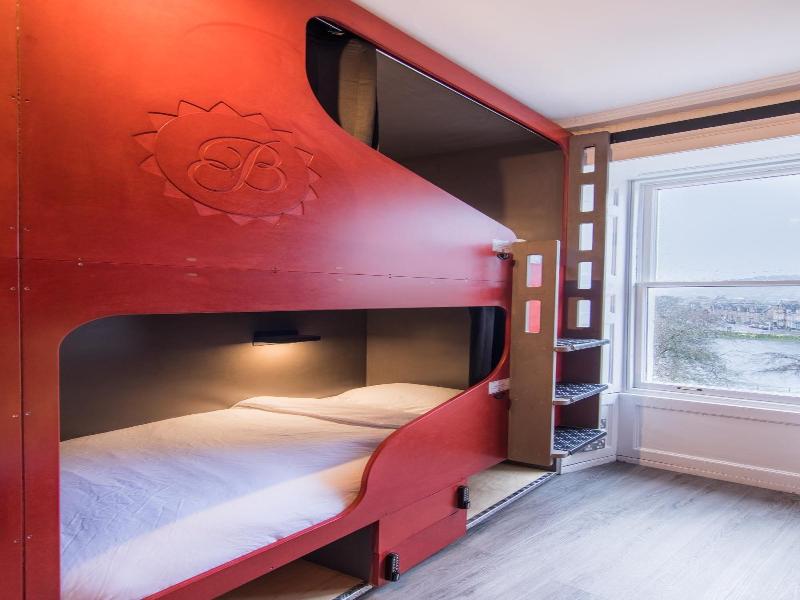 Bazpackers Hostel image