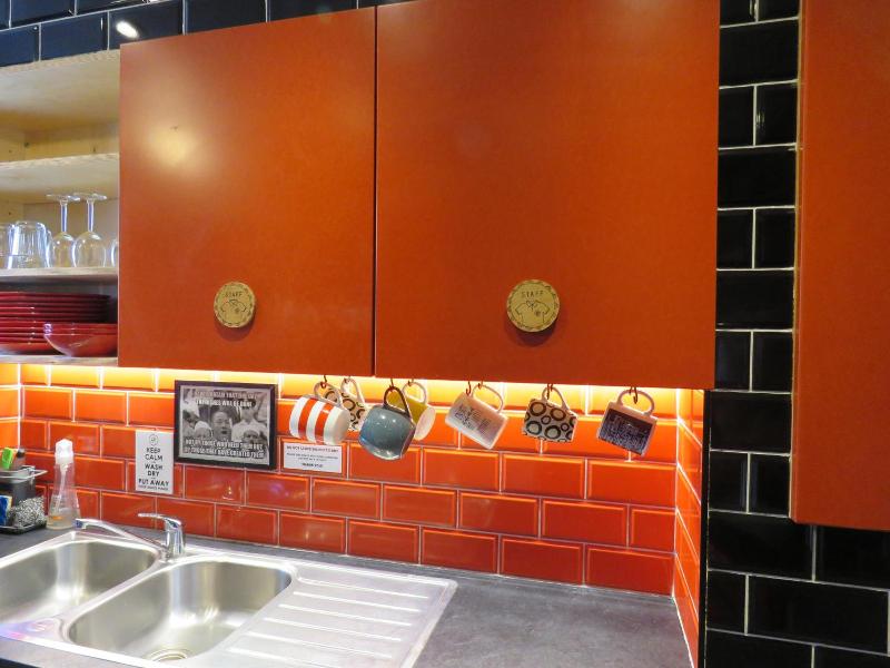 Bazpackers Hostel image