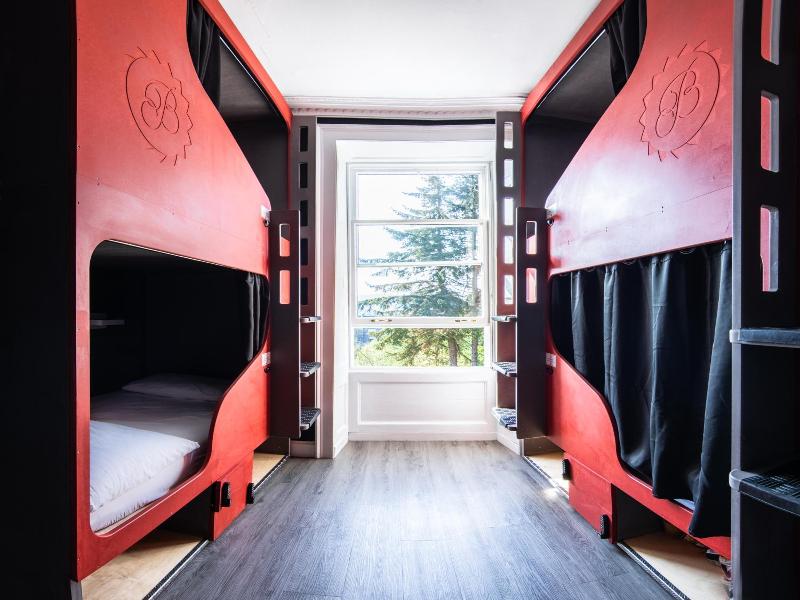 Bazpackers Hostel image