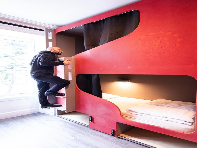 Bazpackers Hostel image