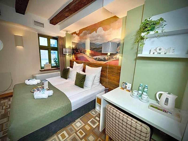 Provincja Wine Bar & Rooms image