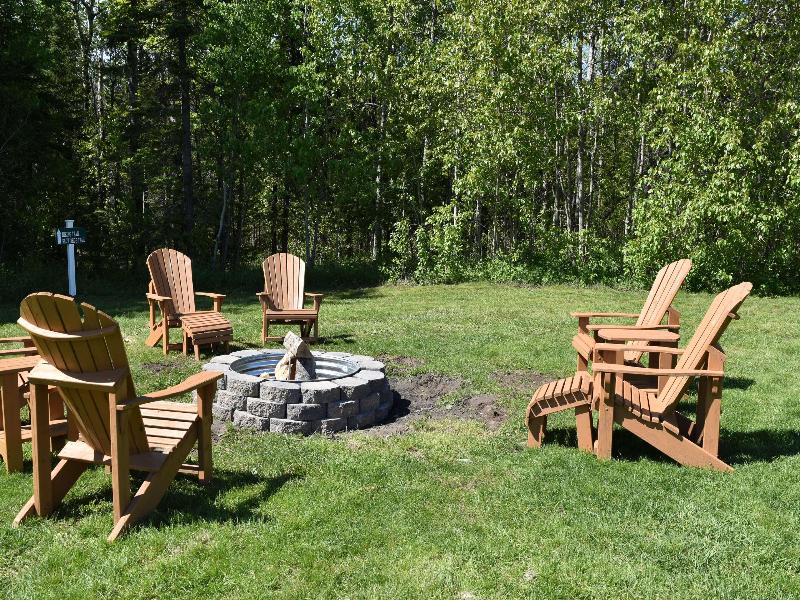 Drummond Island Resort image