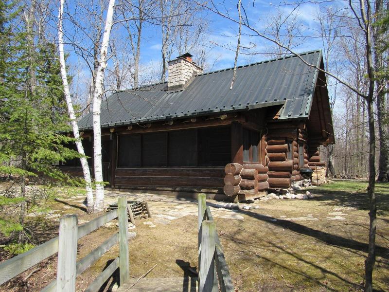 Drummond Island Resort image