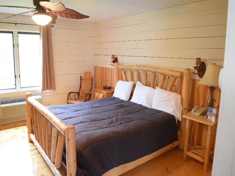 Drummond Island Resort image