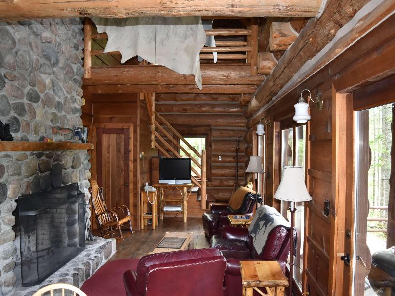 Drummond Island Resort image