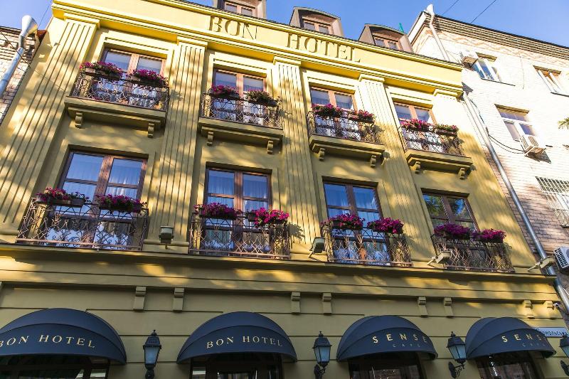 Bon Hotel — photo 4