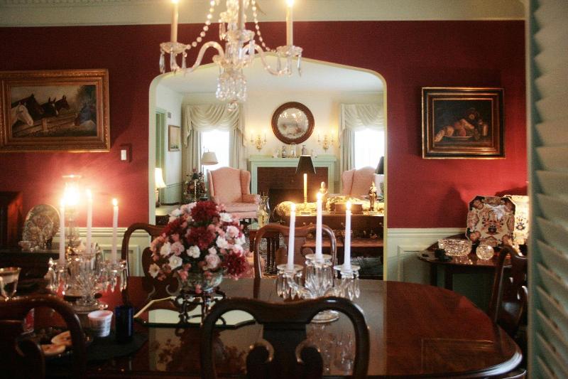 Moore House Bed And Breakfast image