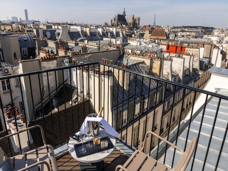 Hotel Le 6 Tiquetonne image