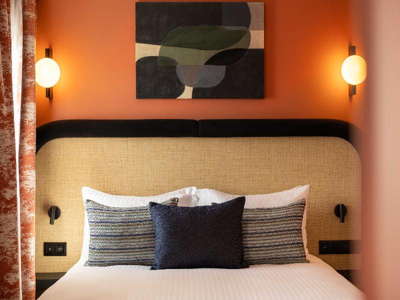 Hotel Le 6 Tiquetonne image