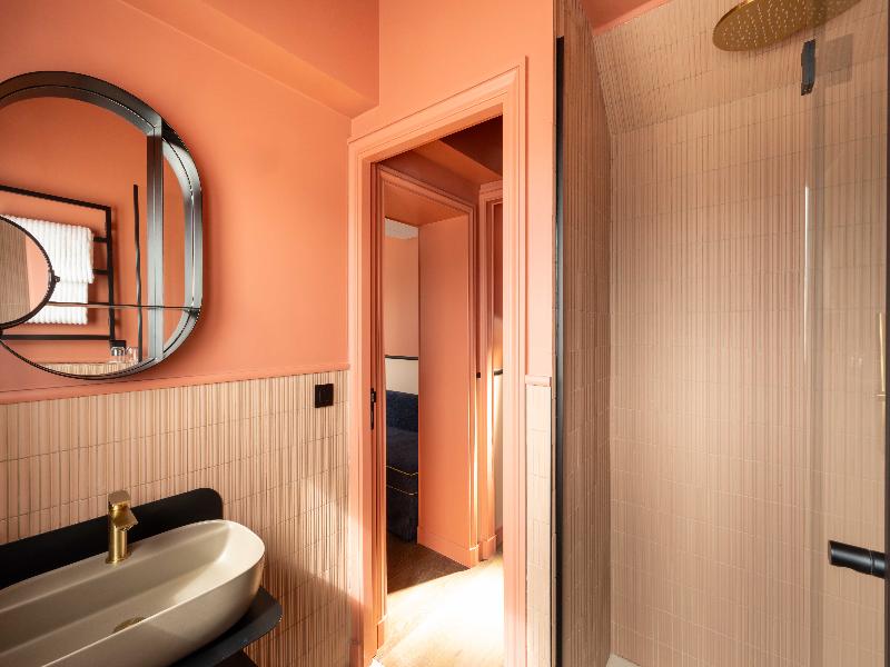 Hotel Le 6 Tiquetonne image