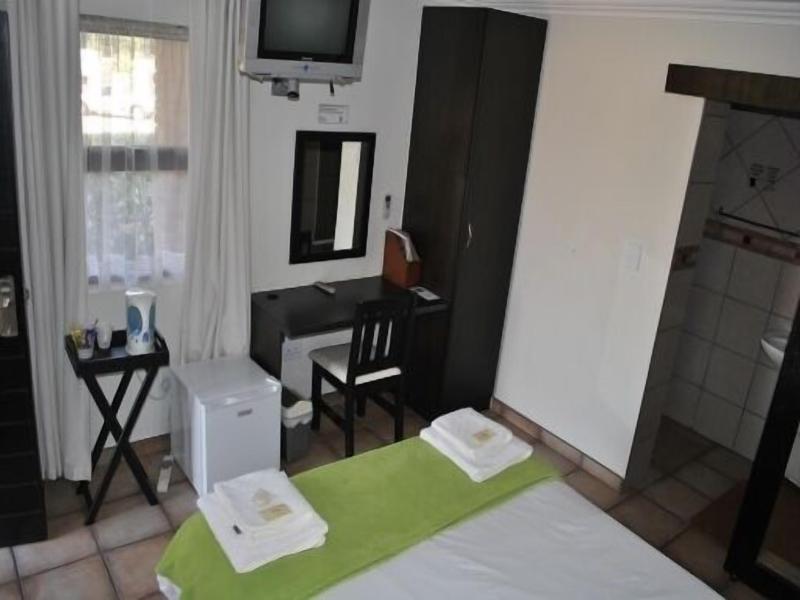 Towers Lodge image