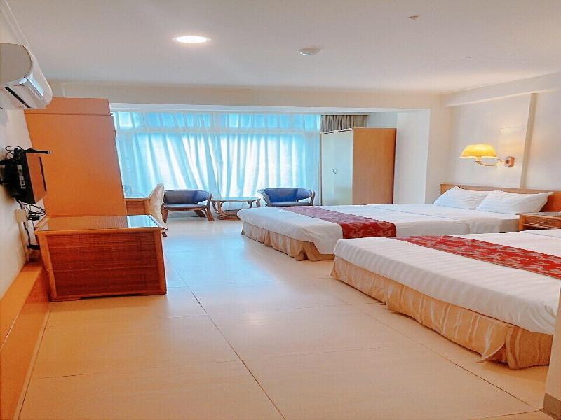 Hotel Tilun Dongpu Spa image
