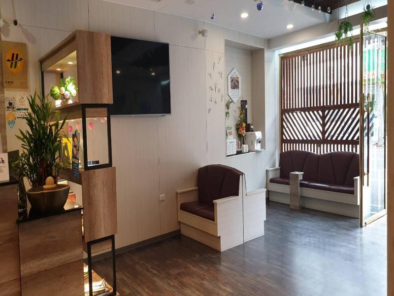 Tapeng Bay Holiday Hotel image