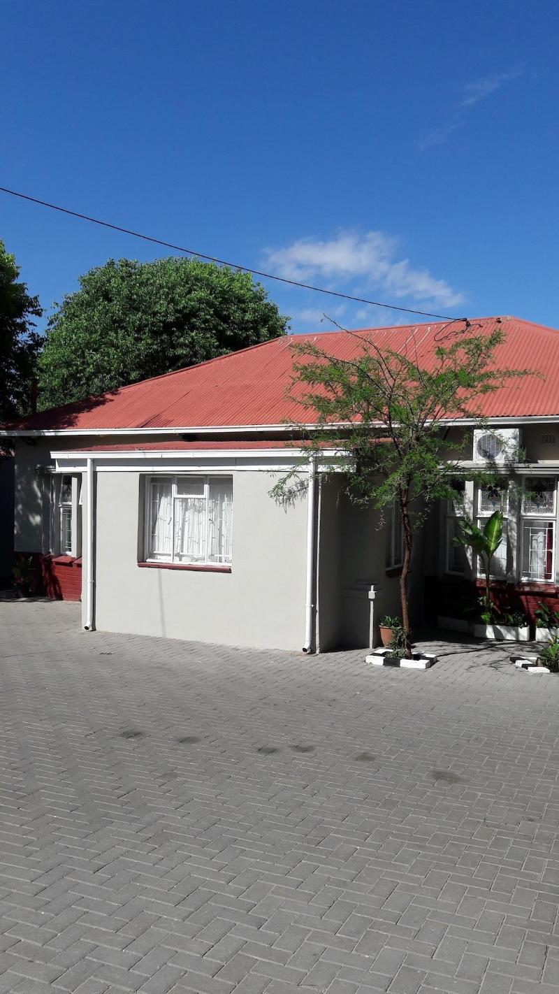 Valley Guest House image
