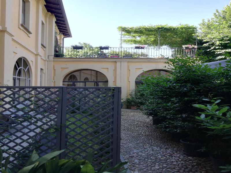 Lisander Bed & Breakfast image