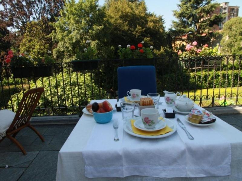 Lisander Bed & Breakfast image