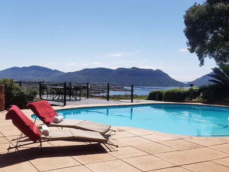 La Montagne Guest Lodge image