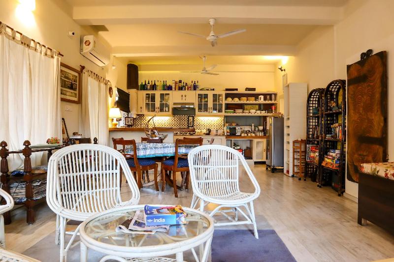 5/4 - Calcutta's freshest BnB image