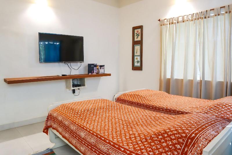 5/4 - Calcutta's freshest BnB image