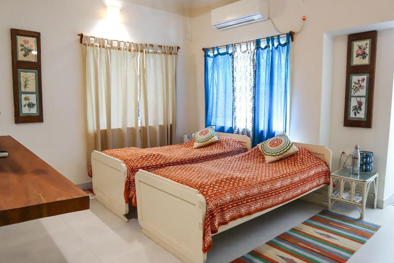 5/4 - Calcutta's freshest BnB image
