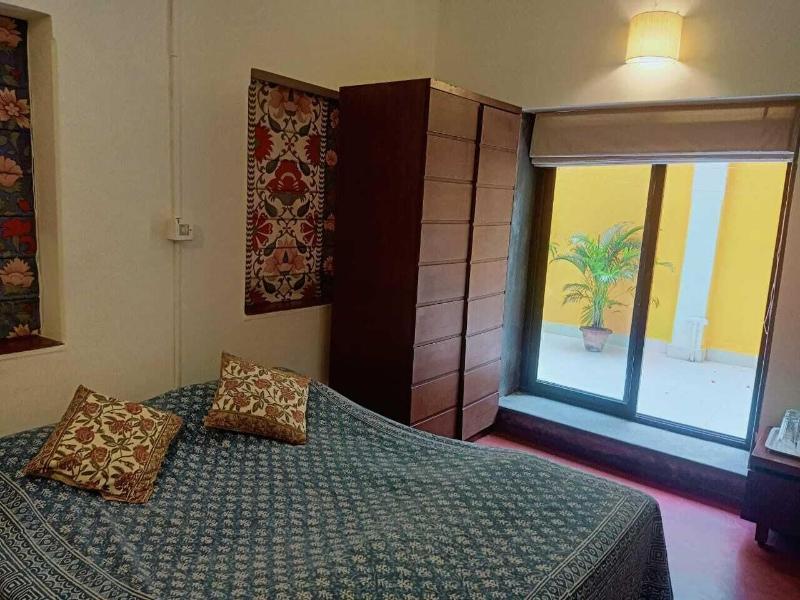 5/4 - Calcutta's freshest BnB image