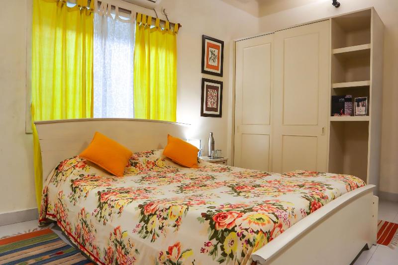 5/4 - Calcutta's freshest BnB image
