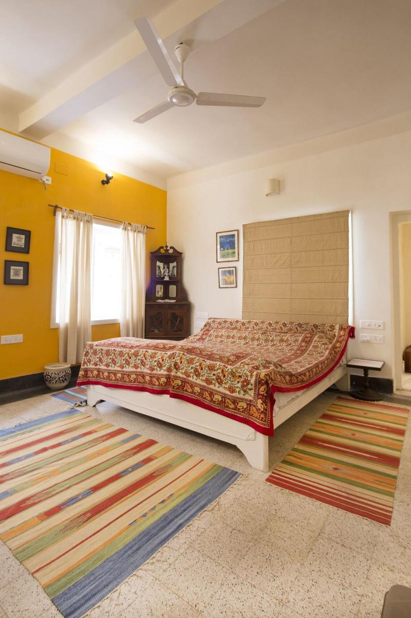 5/4 - Calcutta's freshest BnB image