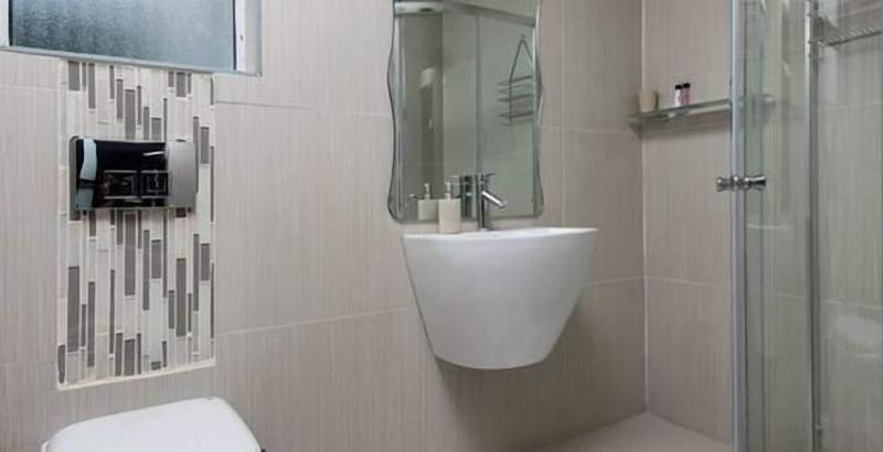 Bhotani Bed And Breakfast image