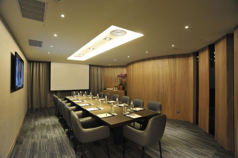 Hotel In image