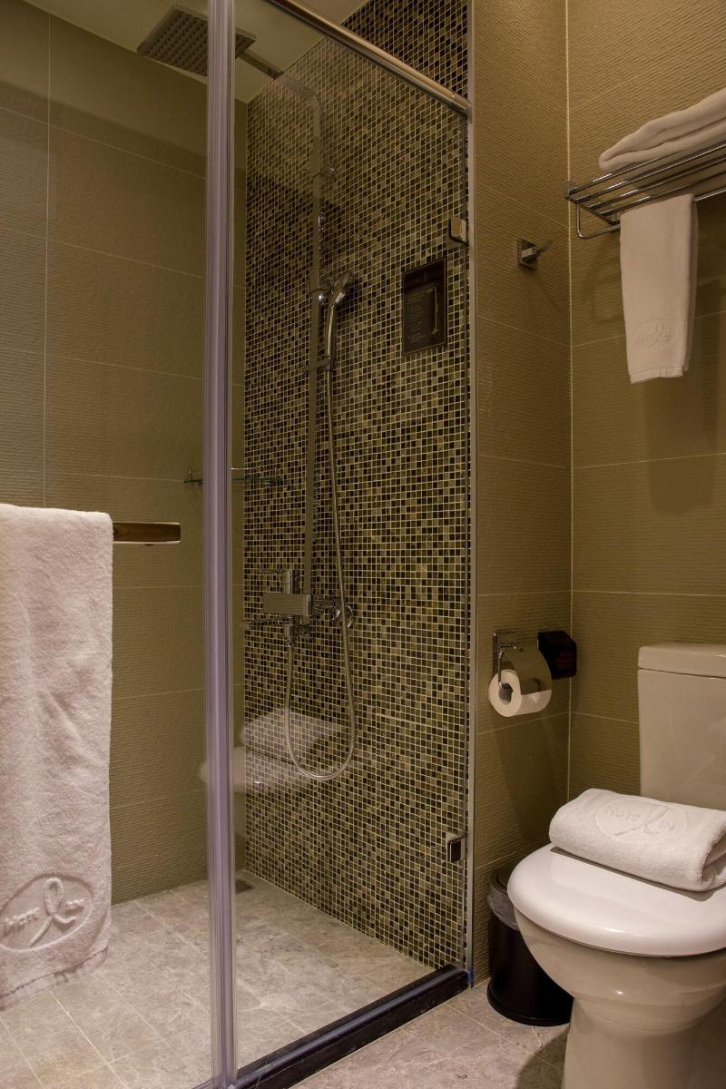 Hotel In image