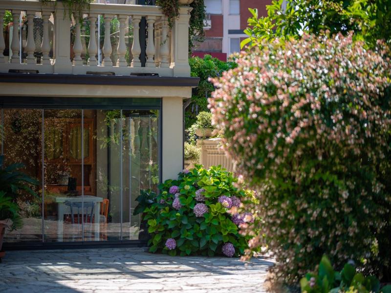 Villa Mery image
