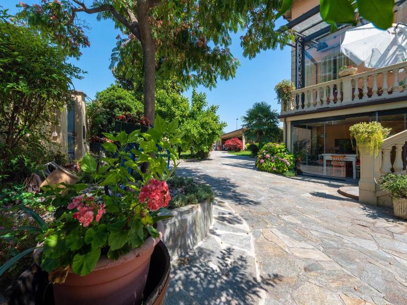 Villa Mery image