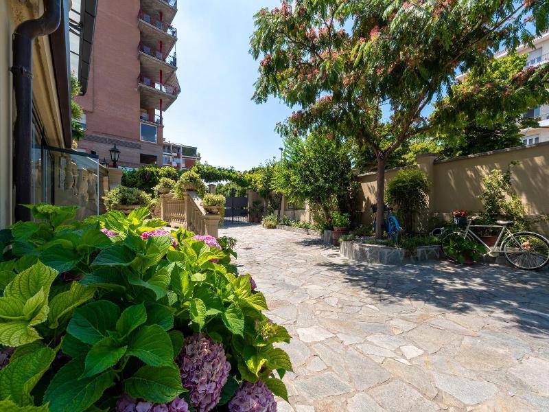 Villa Mery image