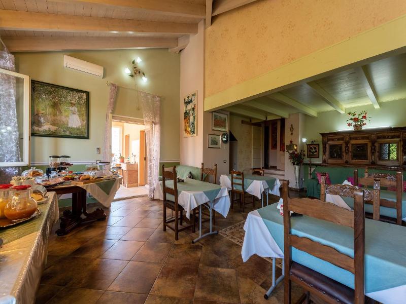 Villa Mery image