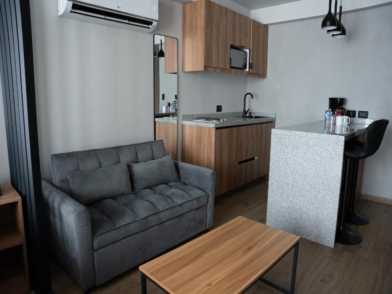 Hotel Block Suites image