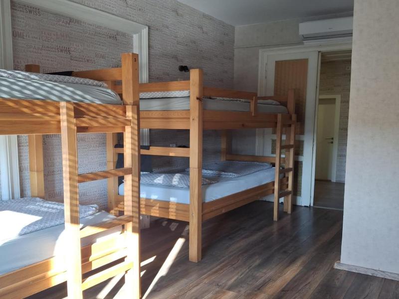 Palmers Lodge Hostel image