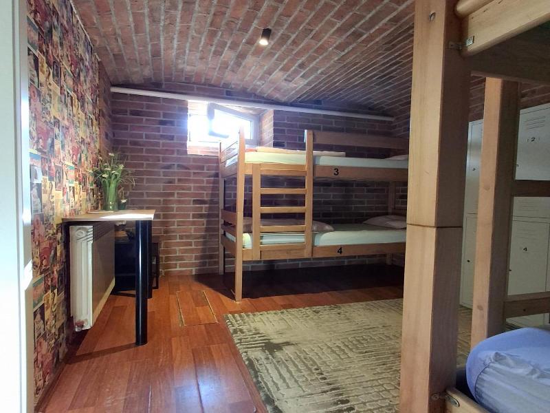 Palmers Lodge Hostel image