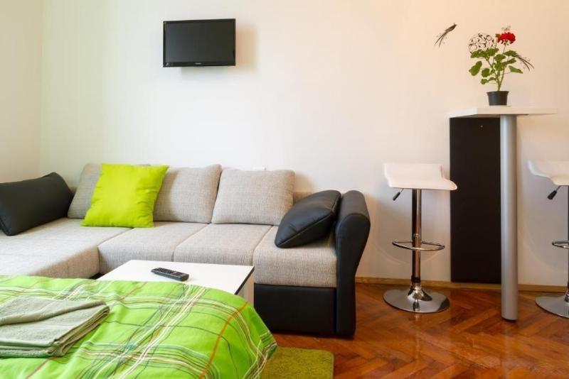Palmers Lodge Hostel image
