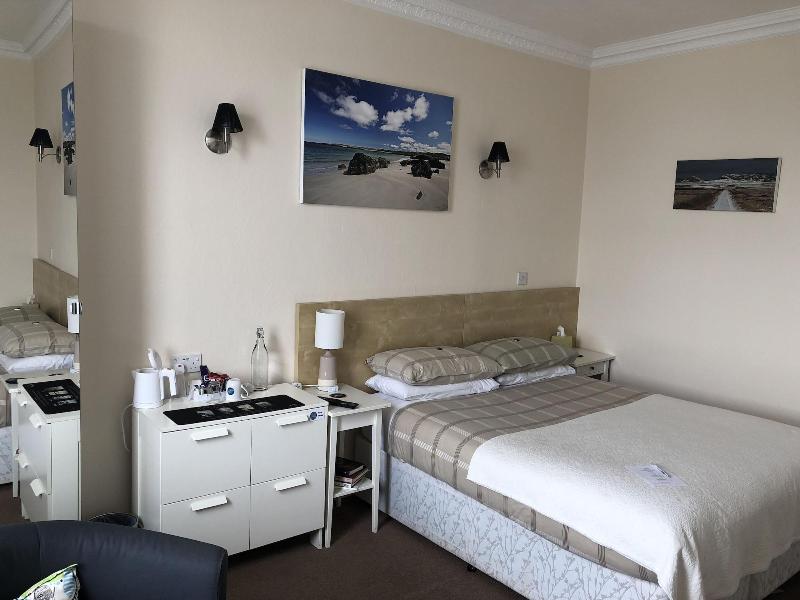 The Bowmore House Bed & Breakfast image